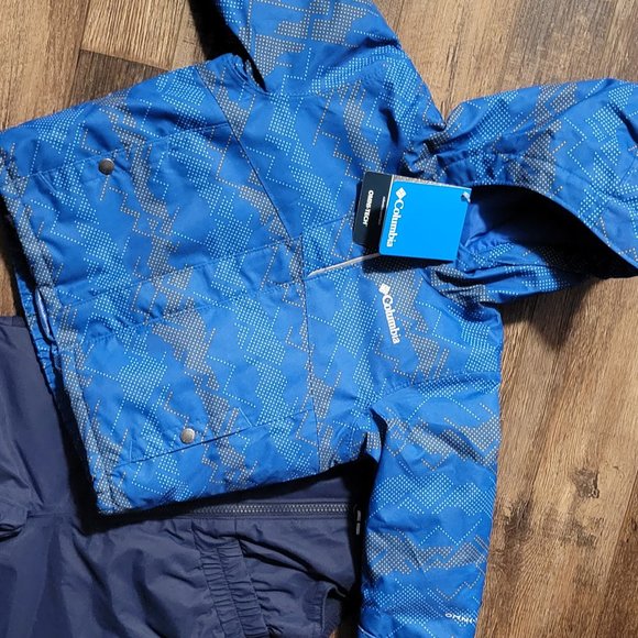 BNWT Toddler Buga Jacket & Bib Set Columbia Snow Suit - Picture 1 of 7